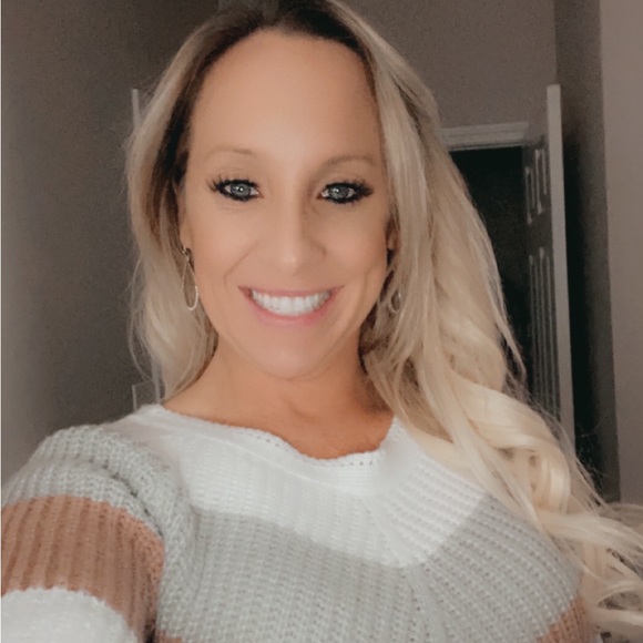 Meet your Posher, Chelsee - Picture 3 of 6